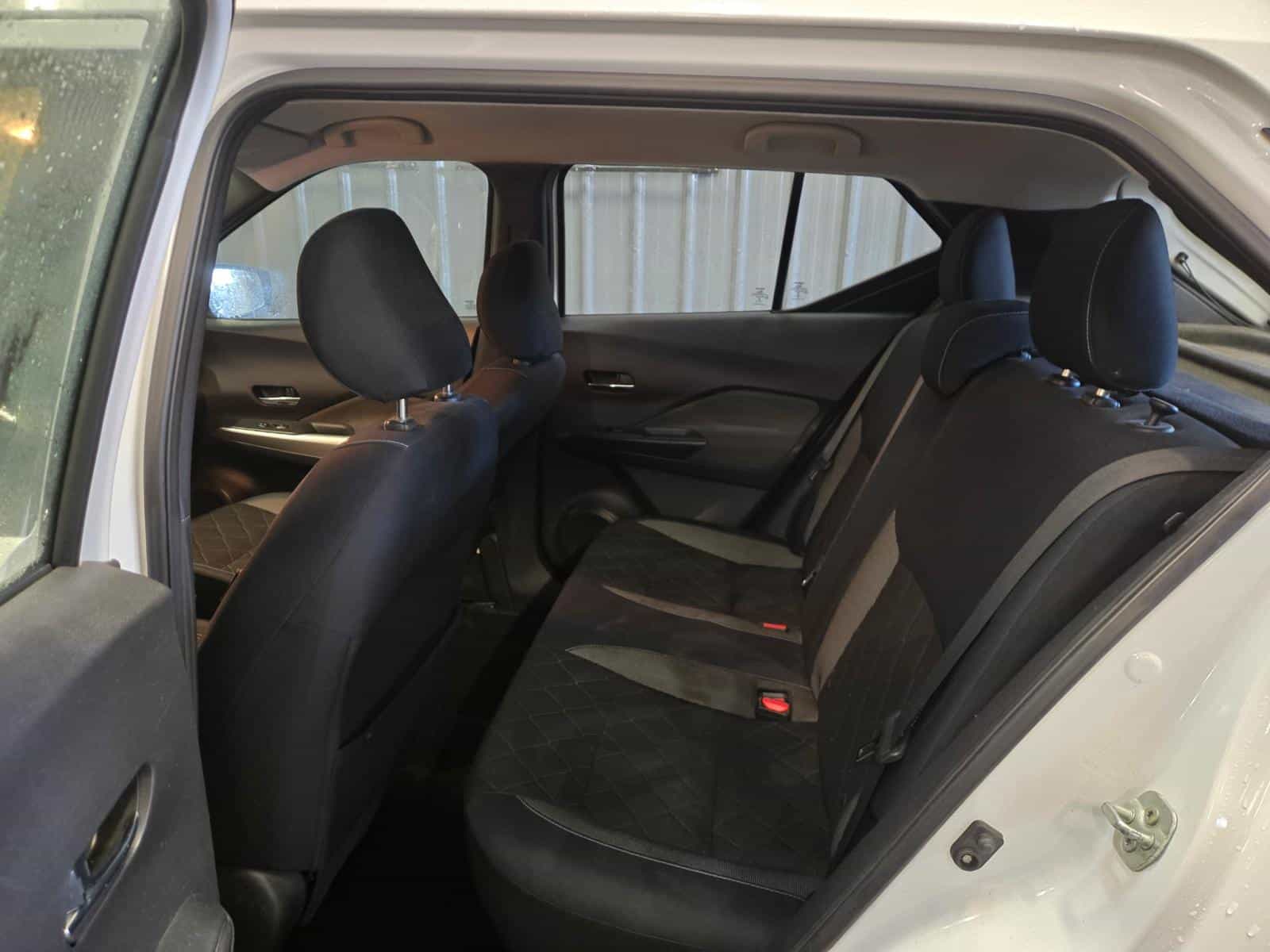 2018 Nissan Kicks SV - Image 10