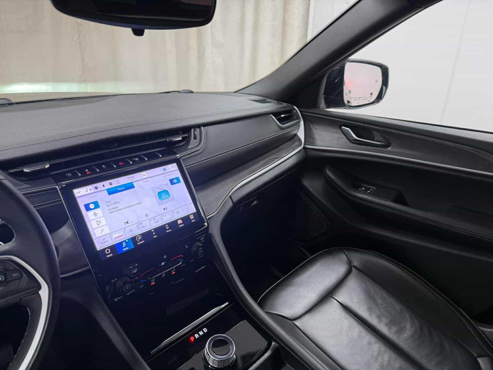 2024 Jeep Grand Cherokee Limited Limited - Image 13