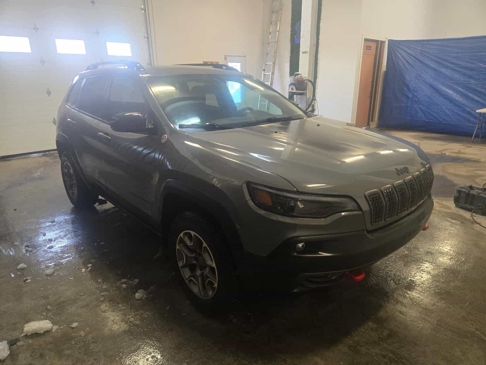 2022 Jeep CHEROKEE TRAILHAWK Trailhawk - Image 3