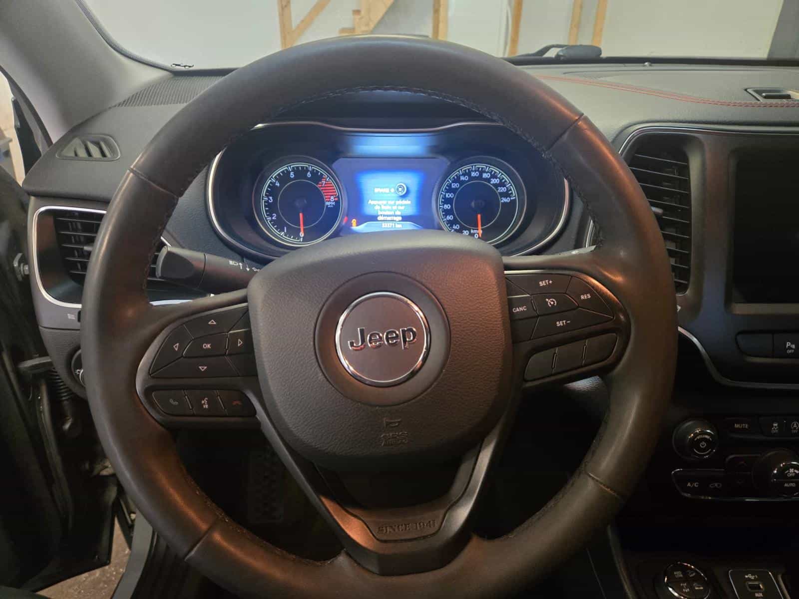 2022 Jeep CHEROKEE TRAILHAWK Trailhawk - Image 13