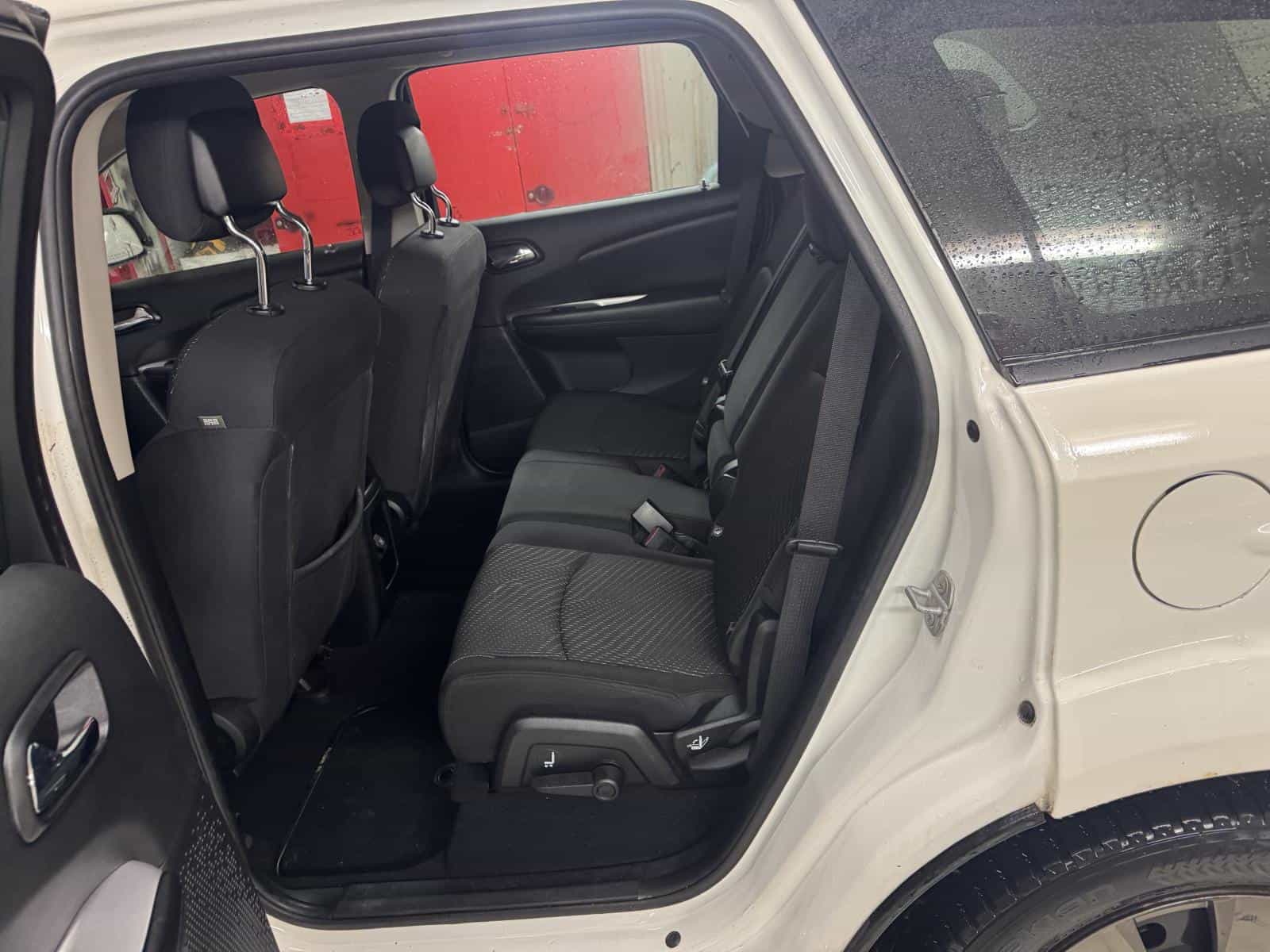 2015 Dodge Journey Canada Value Pkg - Image 6