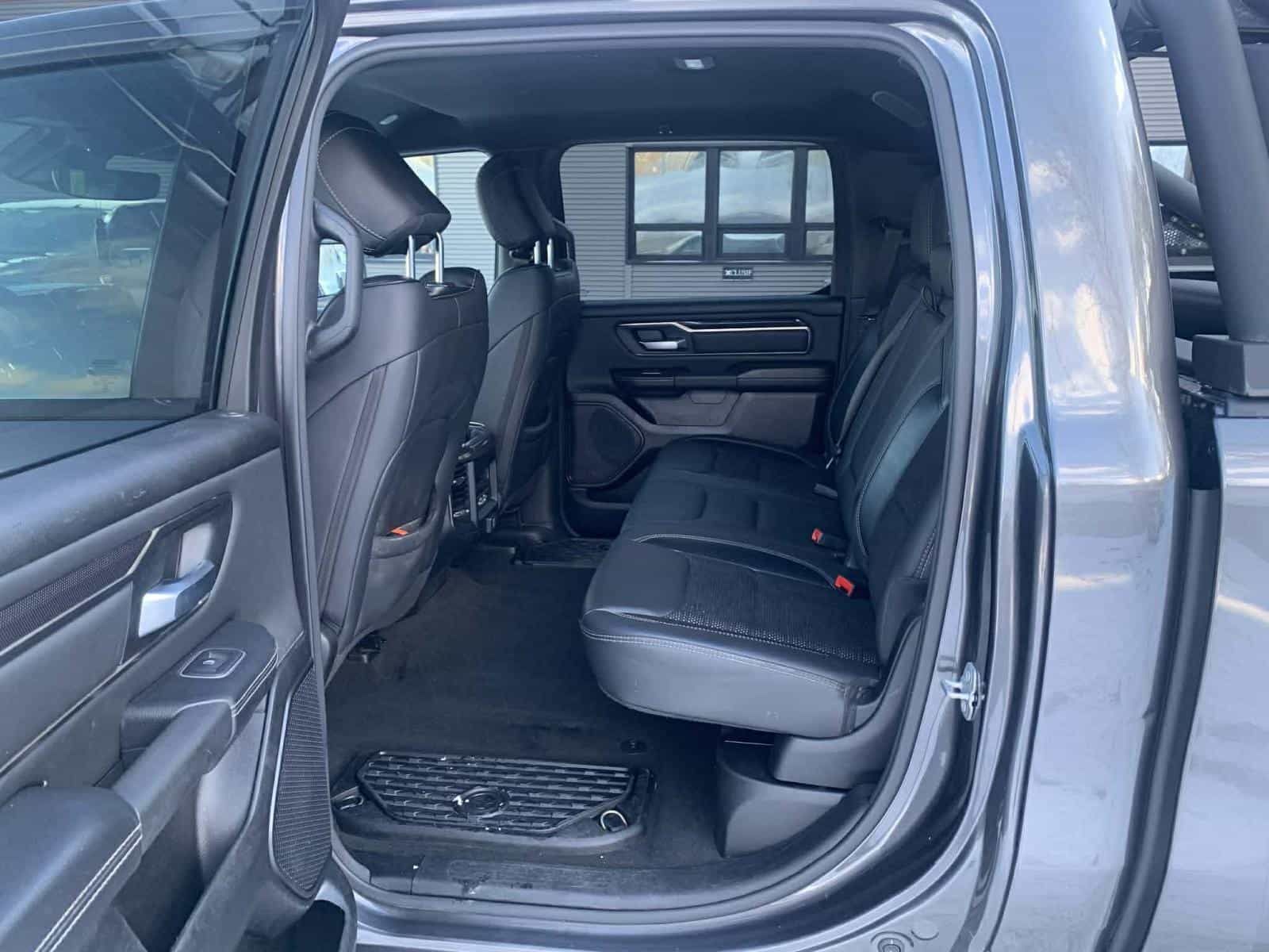 2022 RAM 1500 Sport Sport - Image 8