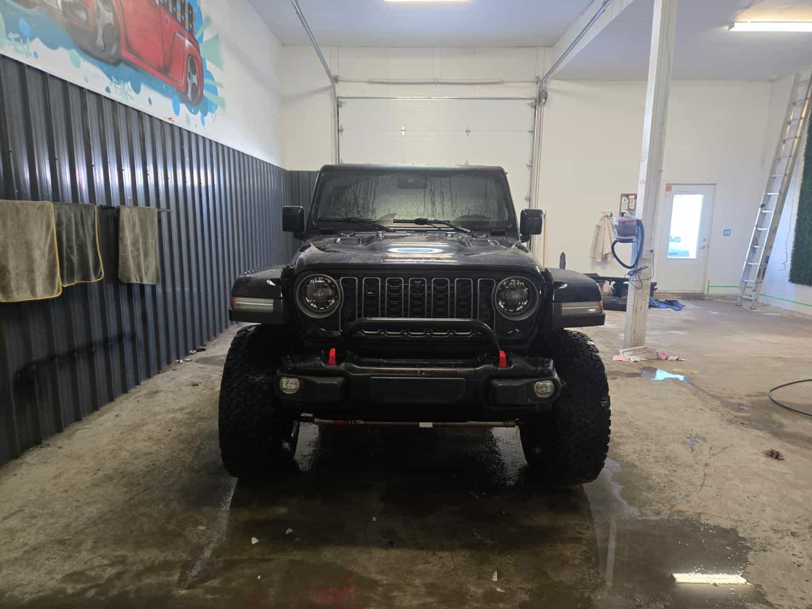 2025 Jeep WRANGLER RUBICON Rubicon X - Image 2