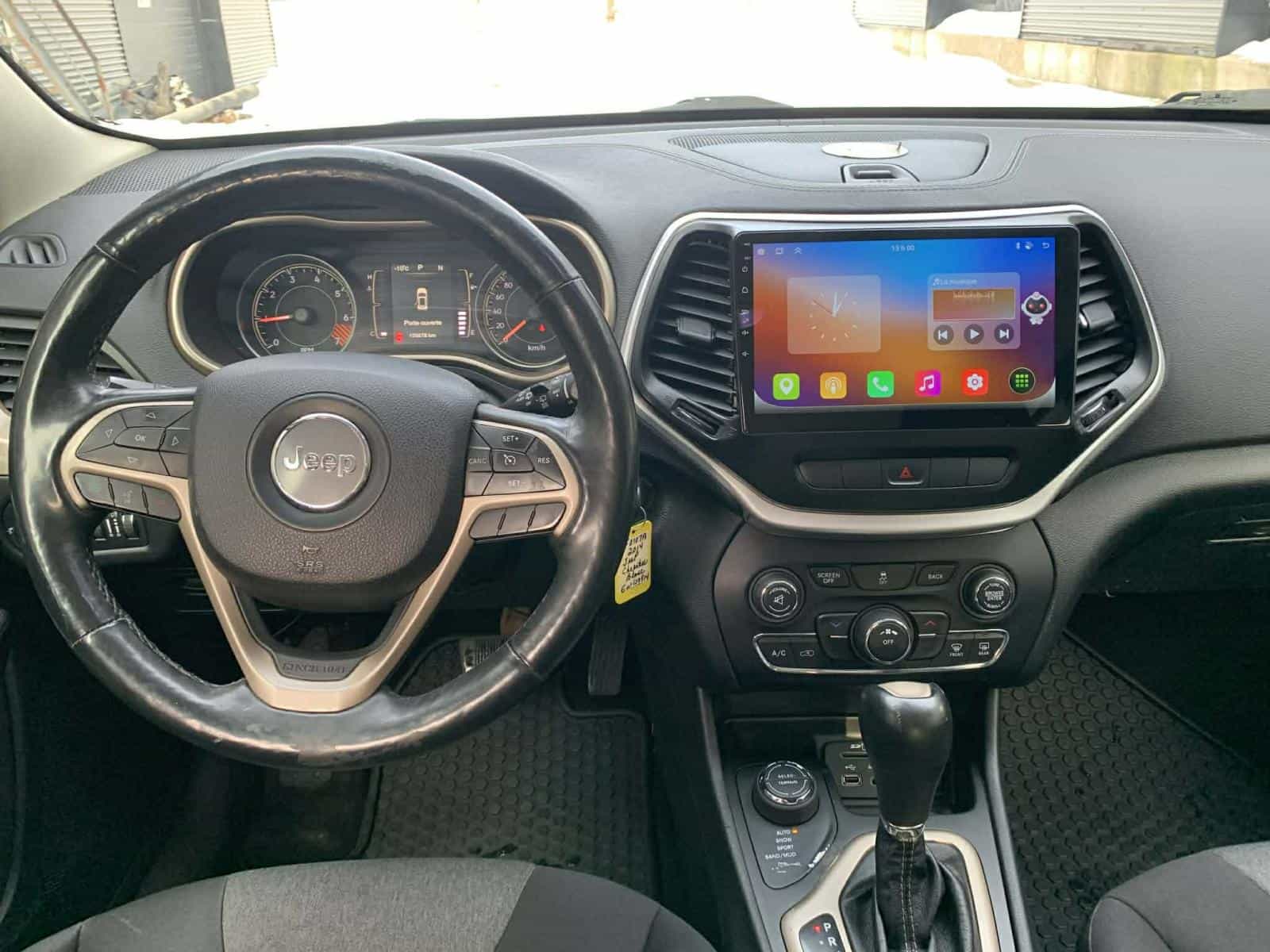 2014 Jeep Cherokee North - Image 16