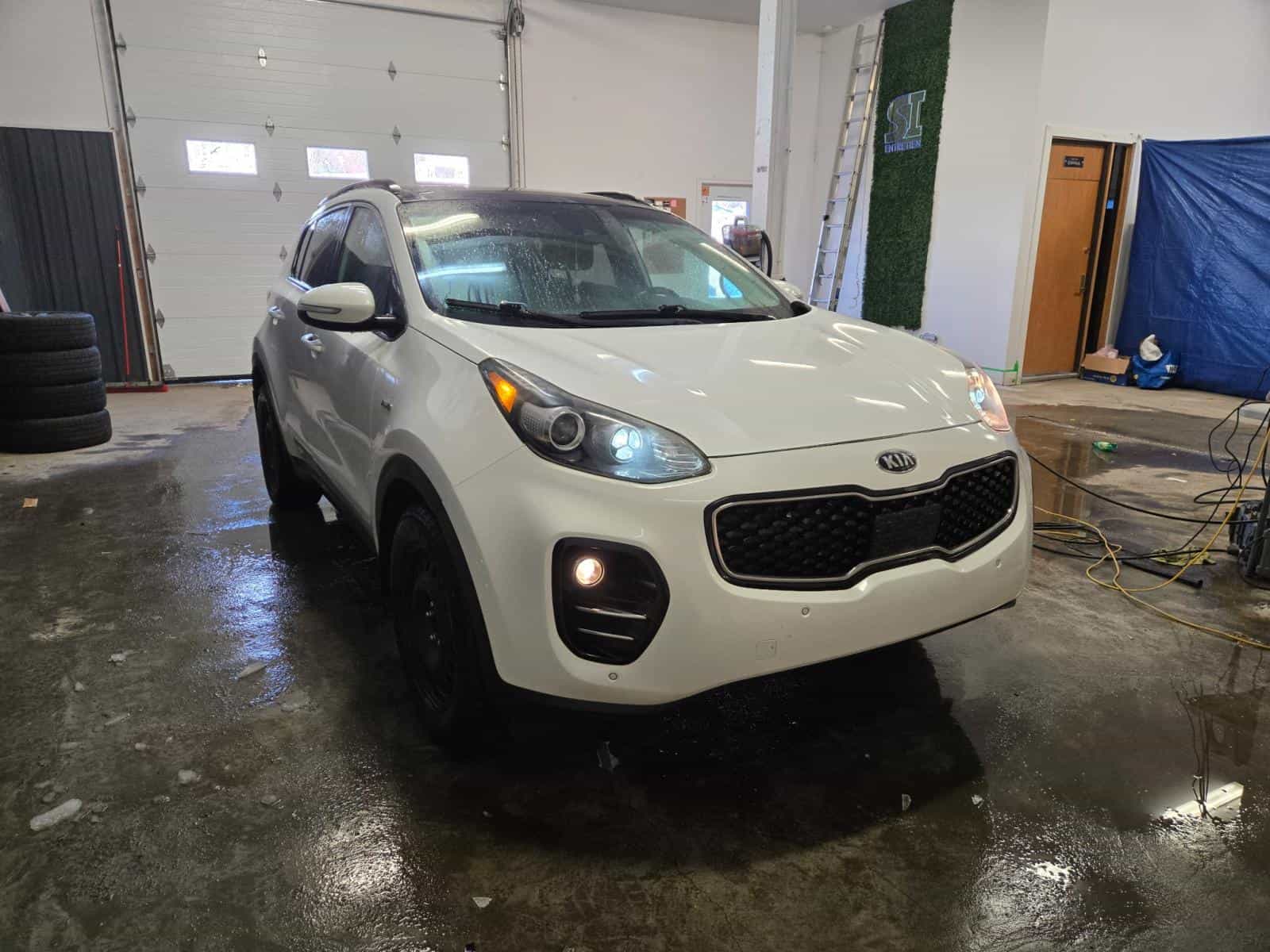 2018 Kia Sportage EX - Image 4