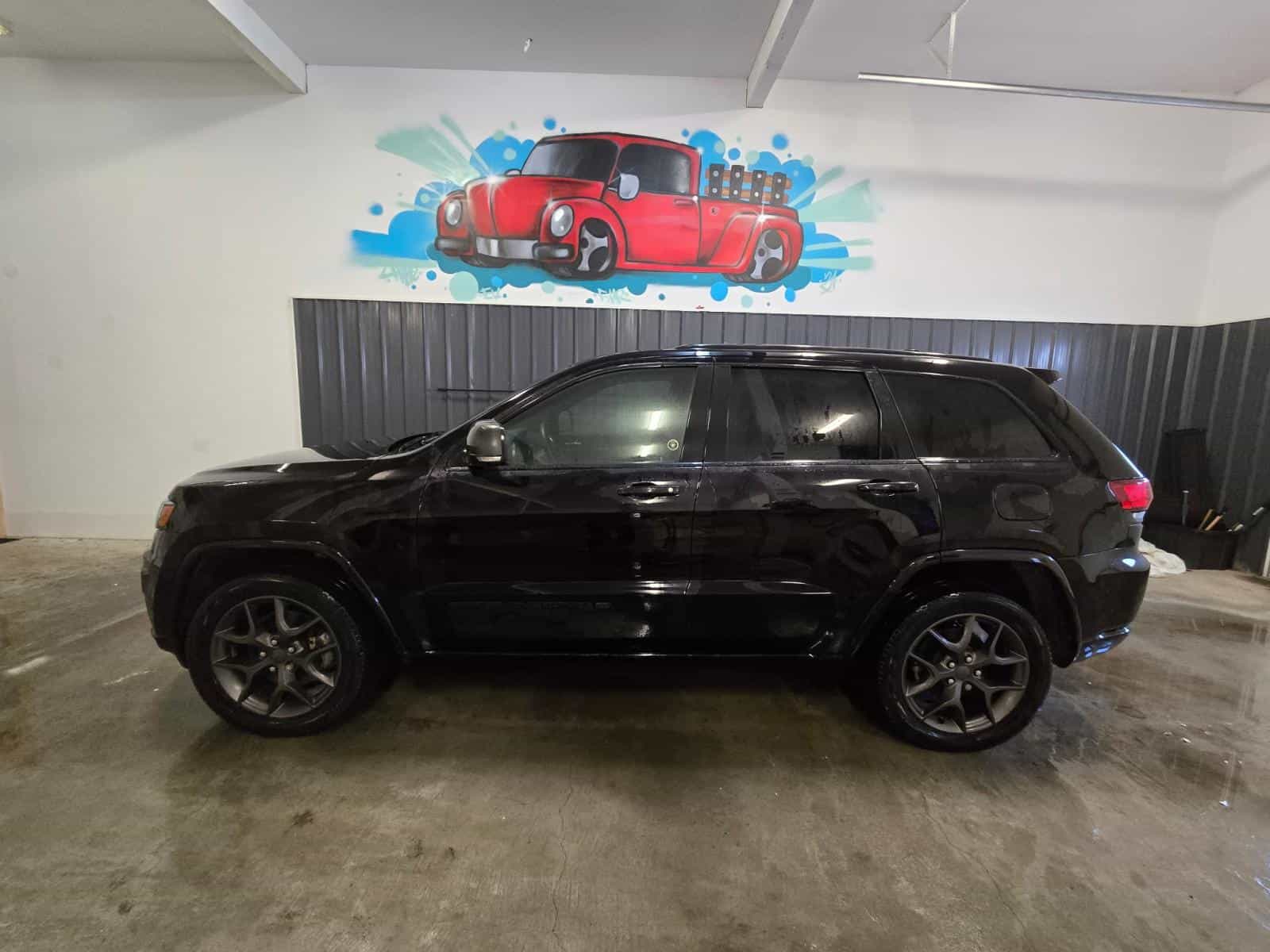 Image 7 Jeep Grand Cherokee Limited 80th Anniversary Edition 2021