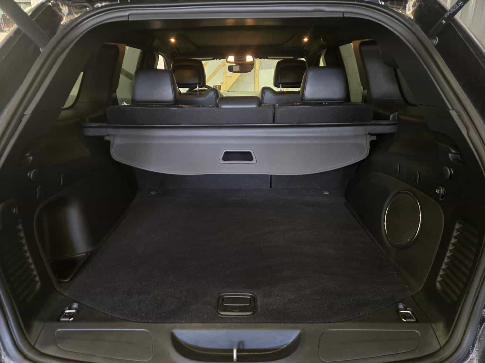 Image 9 Jeep Grand Cherokee Limited 80th Anniversary Edition 2021