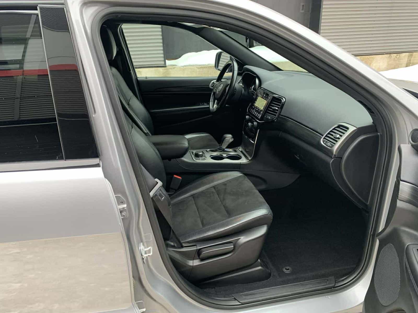 Image 11 Jeep GRAND CHEROKEE LAREDO/ALT Altitude 2019