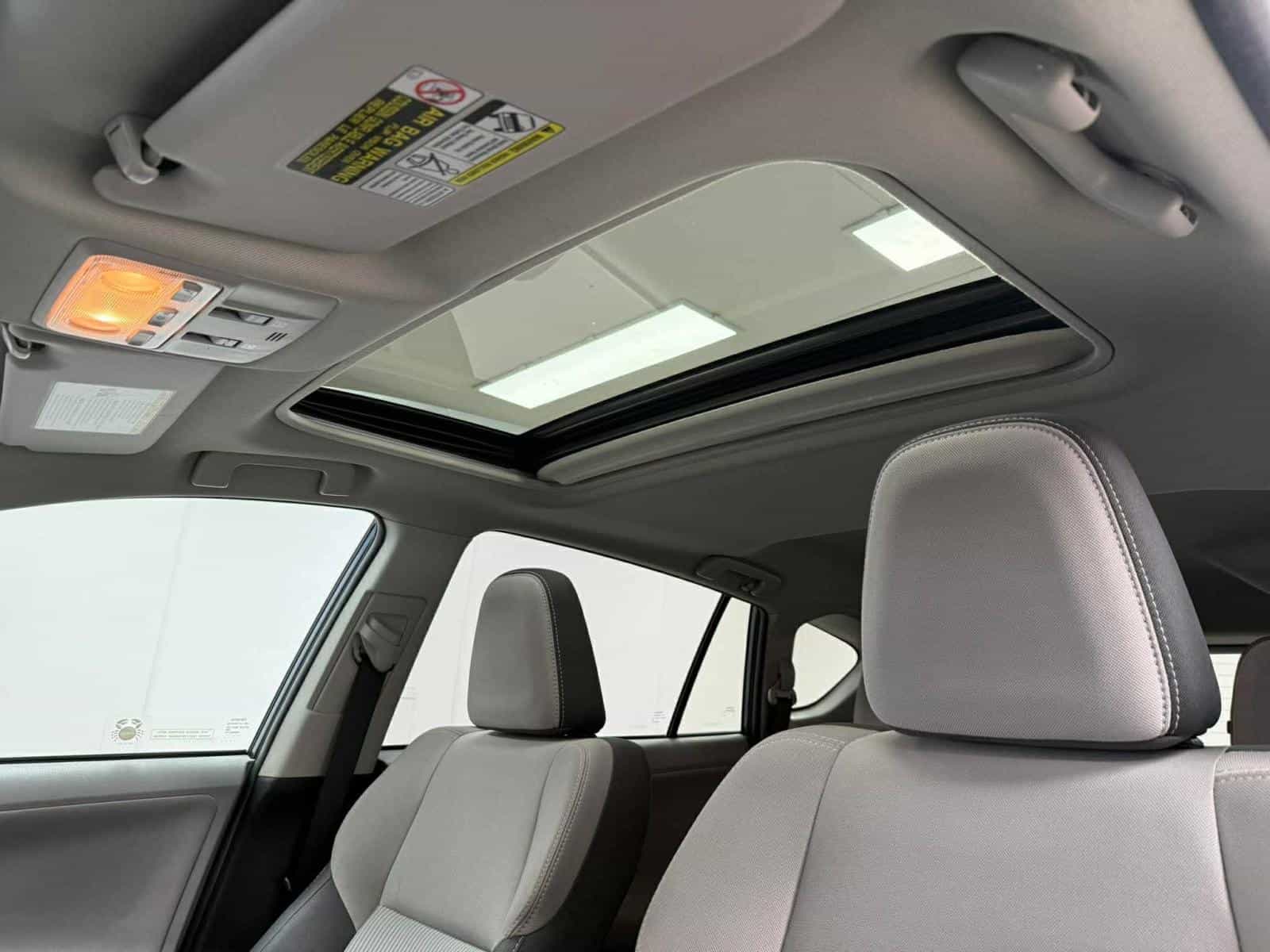 Image 12 Toyota Rav4 XLE 2013