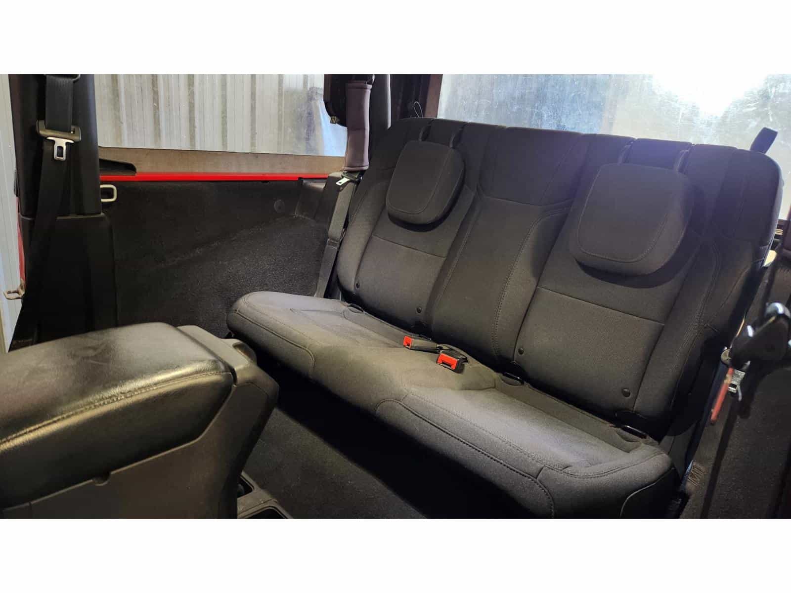 Image 12 Jeep Wrangler Sport 2022