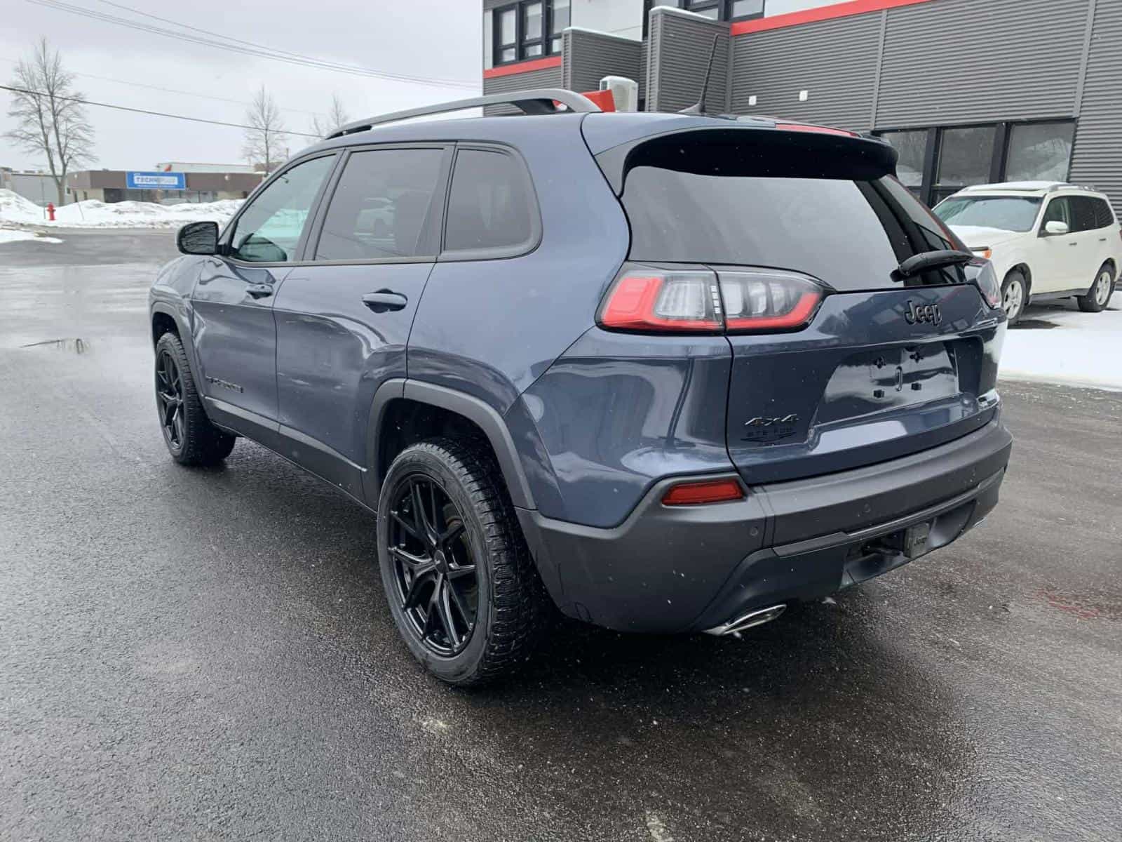 2021 Jeep Cherokee 80th Anniversary - Image 5