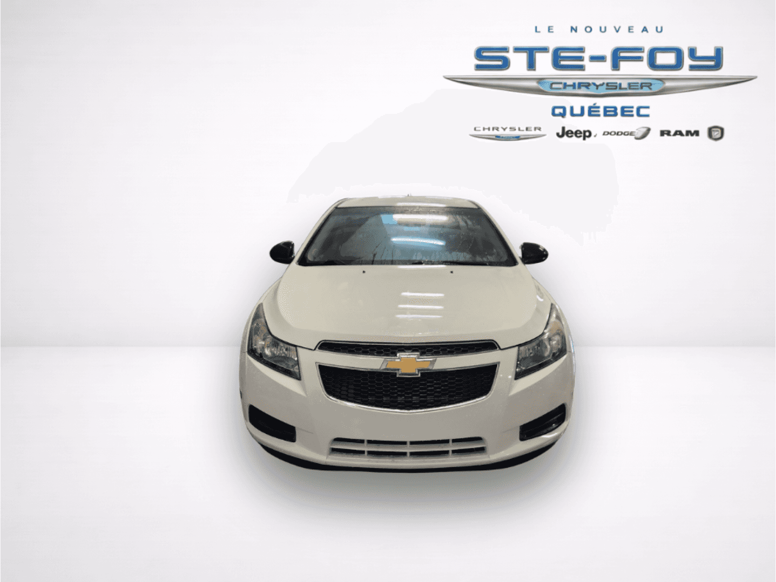 2012 Chevrolet Cruze LS - Image 2