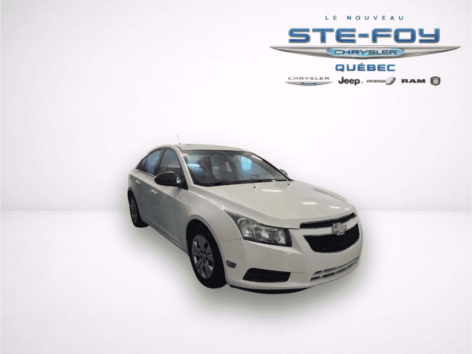 2012 Chevrolet Cruze LS - Image 3