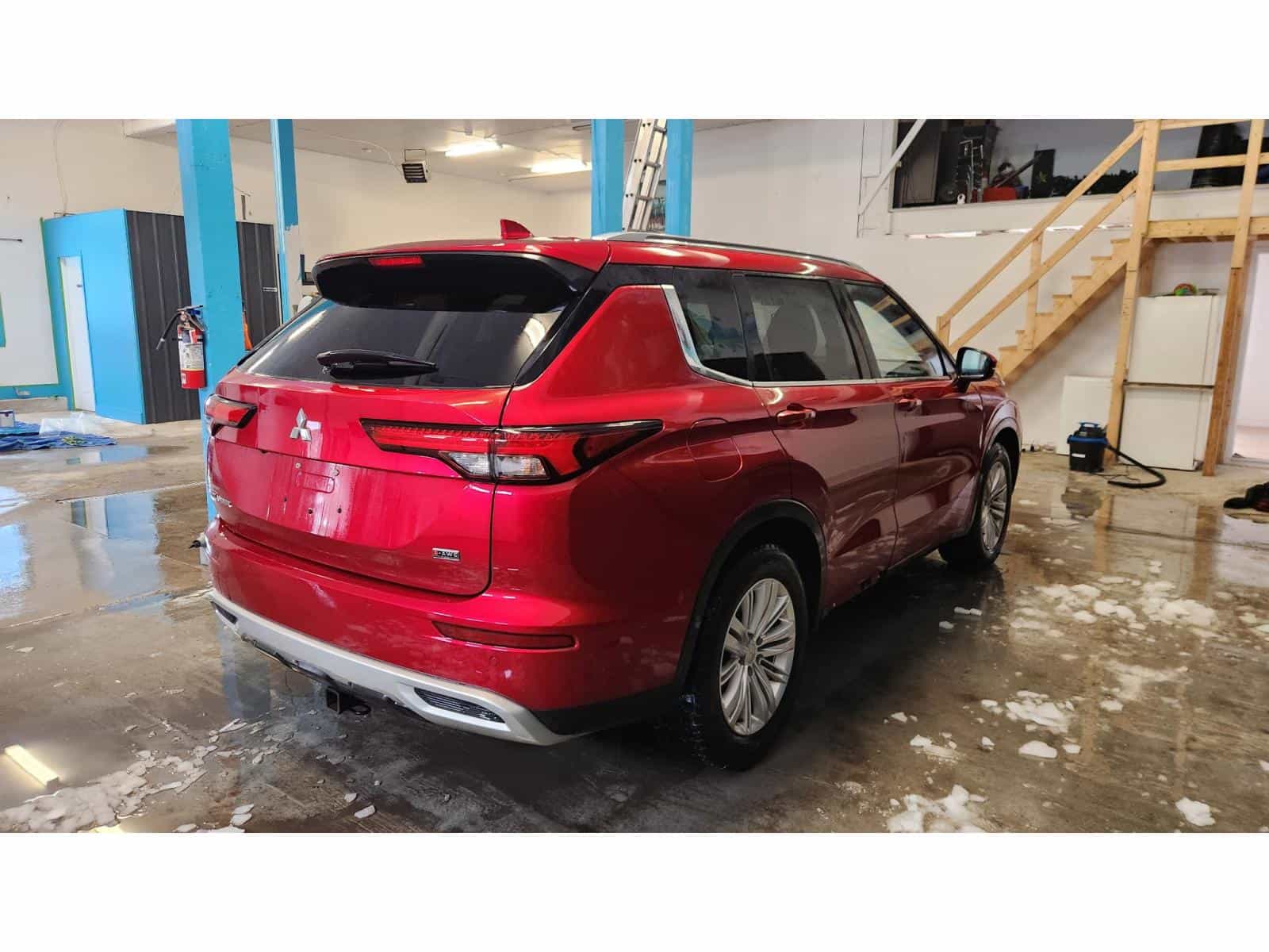 2022 Mitsubishi Outlander SE - Image 4