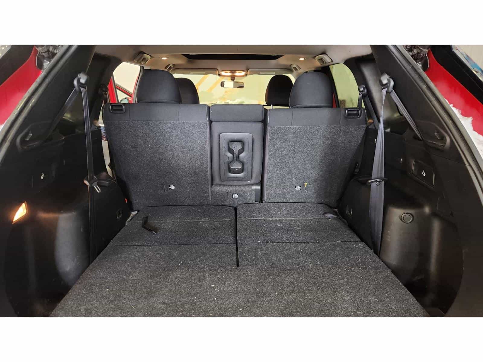 2022 Mitsubishi Outlander SE - Image 10