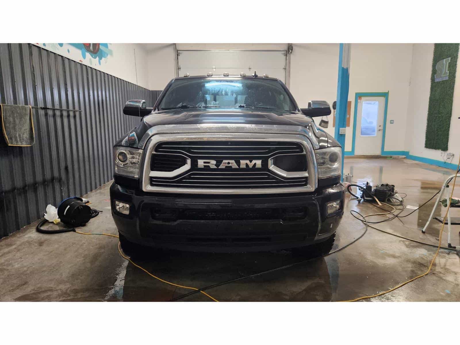 Image 2 RAM 2500 Limited 2018