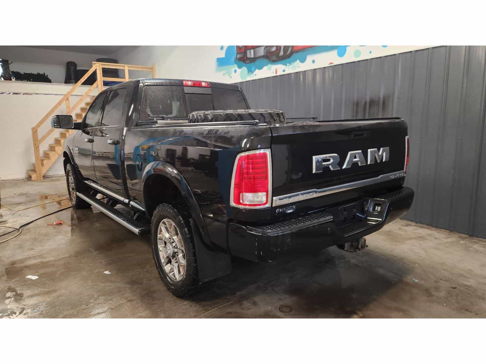 2018 RAM 2500 Limited - Image 6