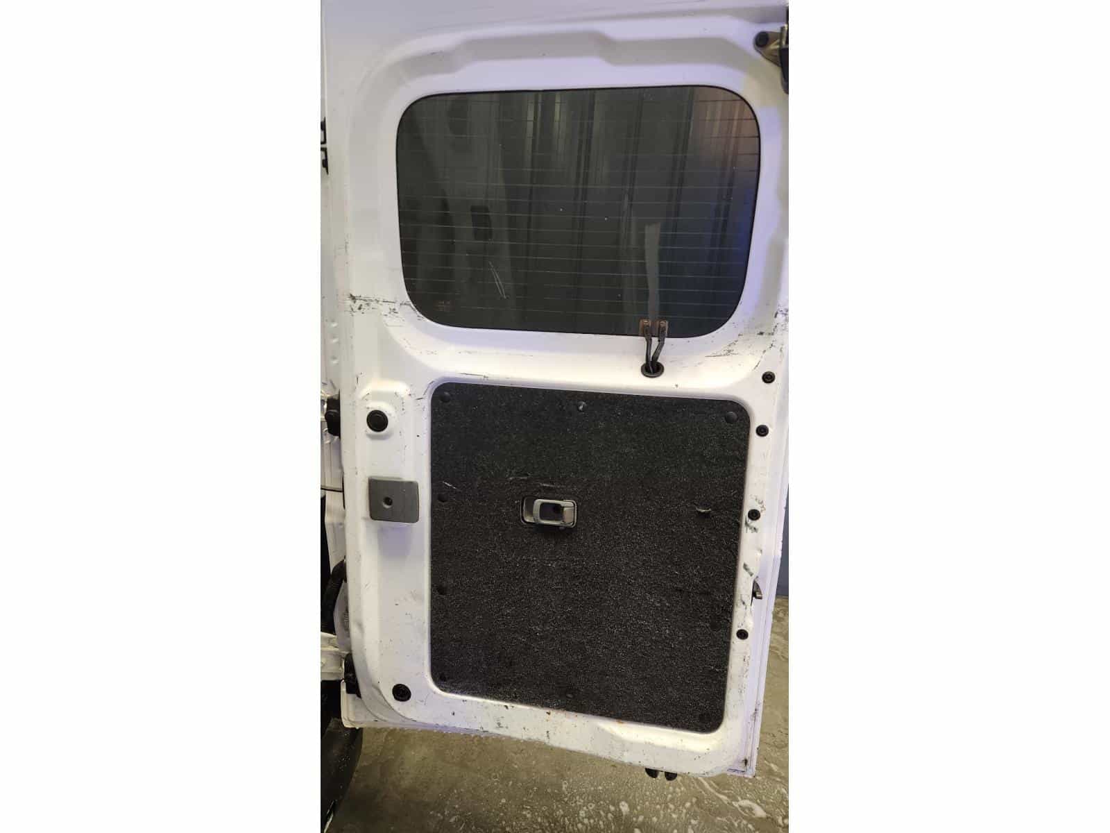 Image 9 Nissan NV SV 2019