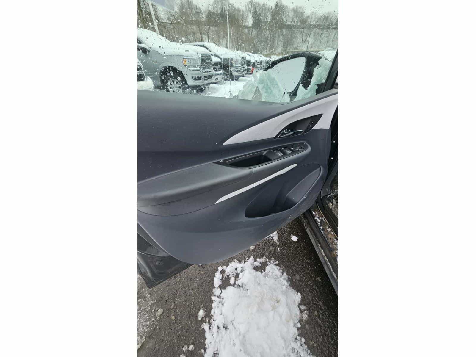 Image 8 Chevrolet BOLT EV LT LT 2017