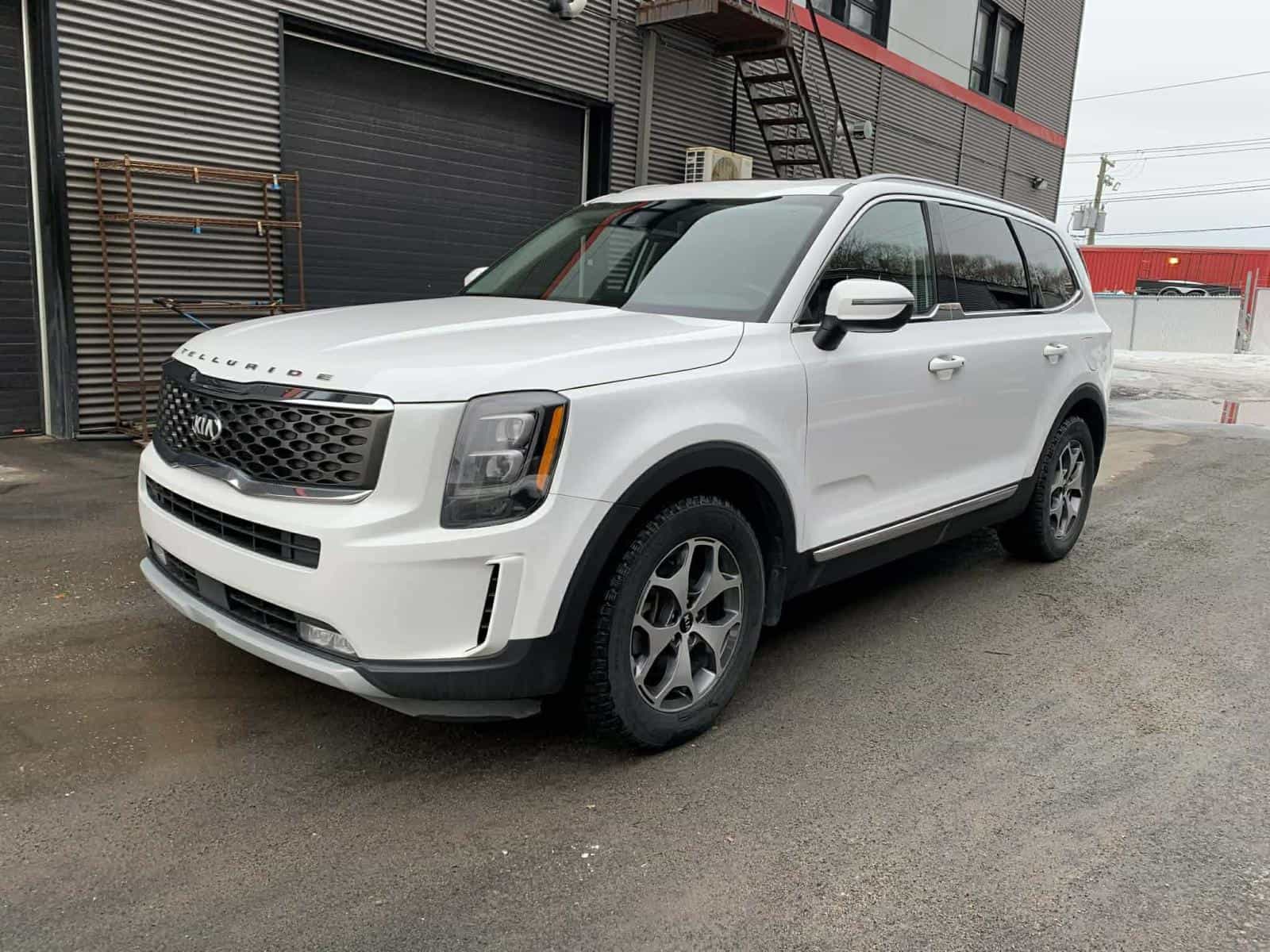 2020 Kia Telluride EX - Image 1