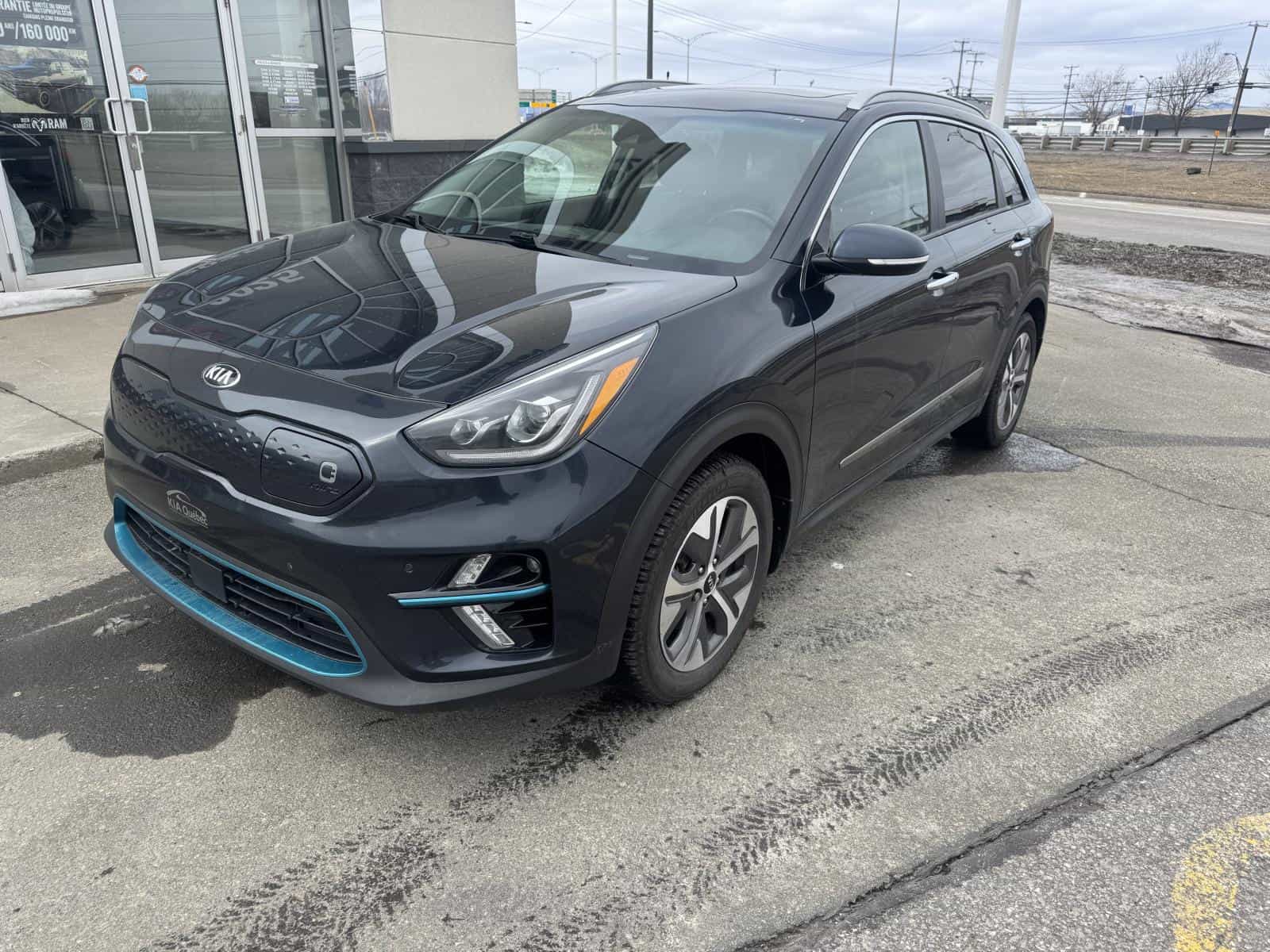 2020 Kia Niro EV SX Touring - Image 1