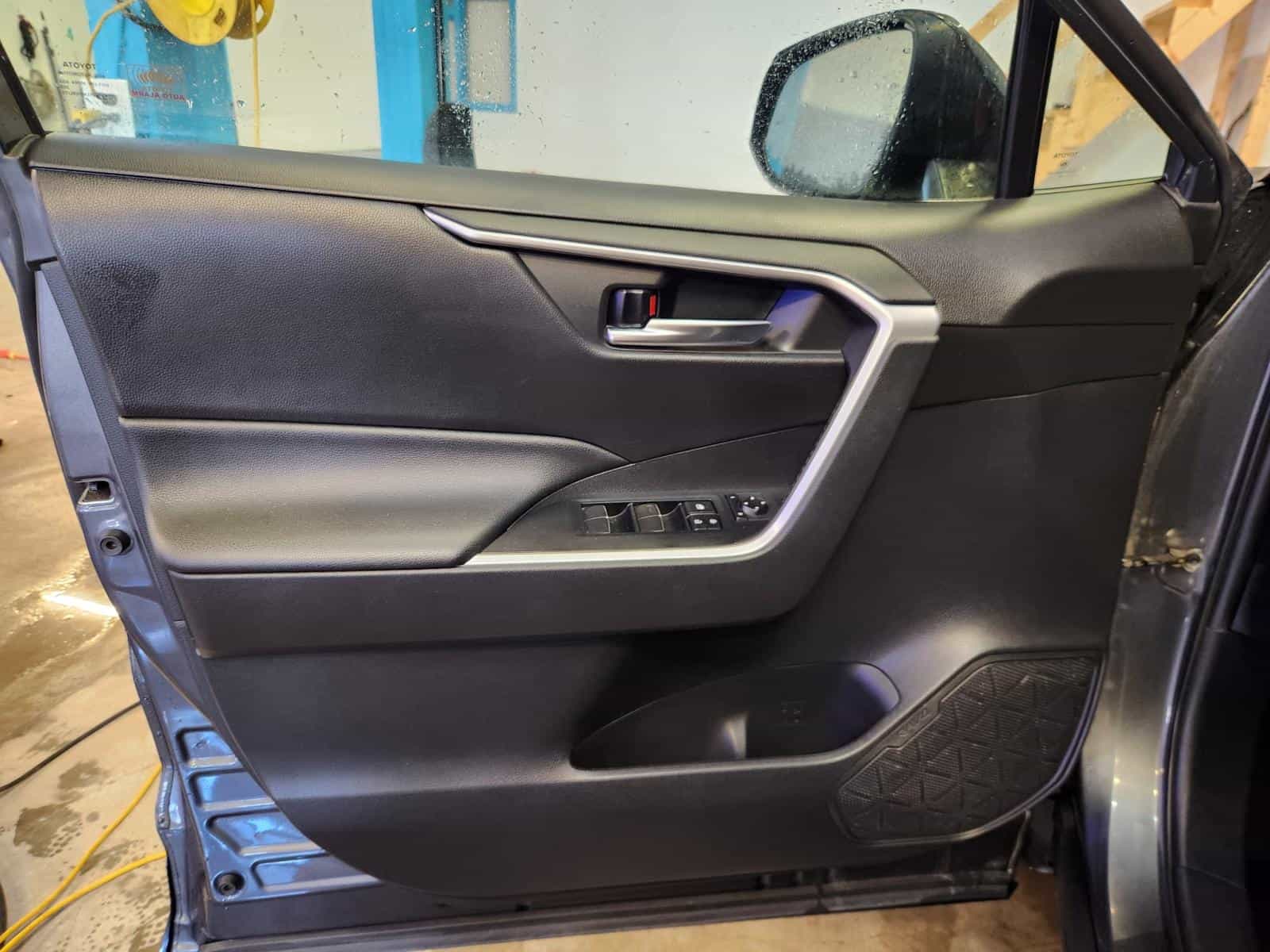 Image 9 Toyota Rav4 Xle/Xse XLE Hybrid 2020