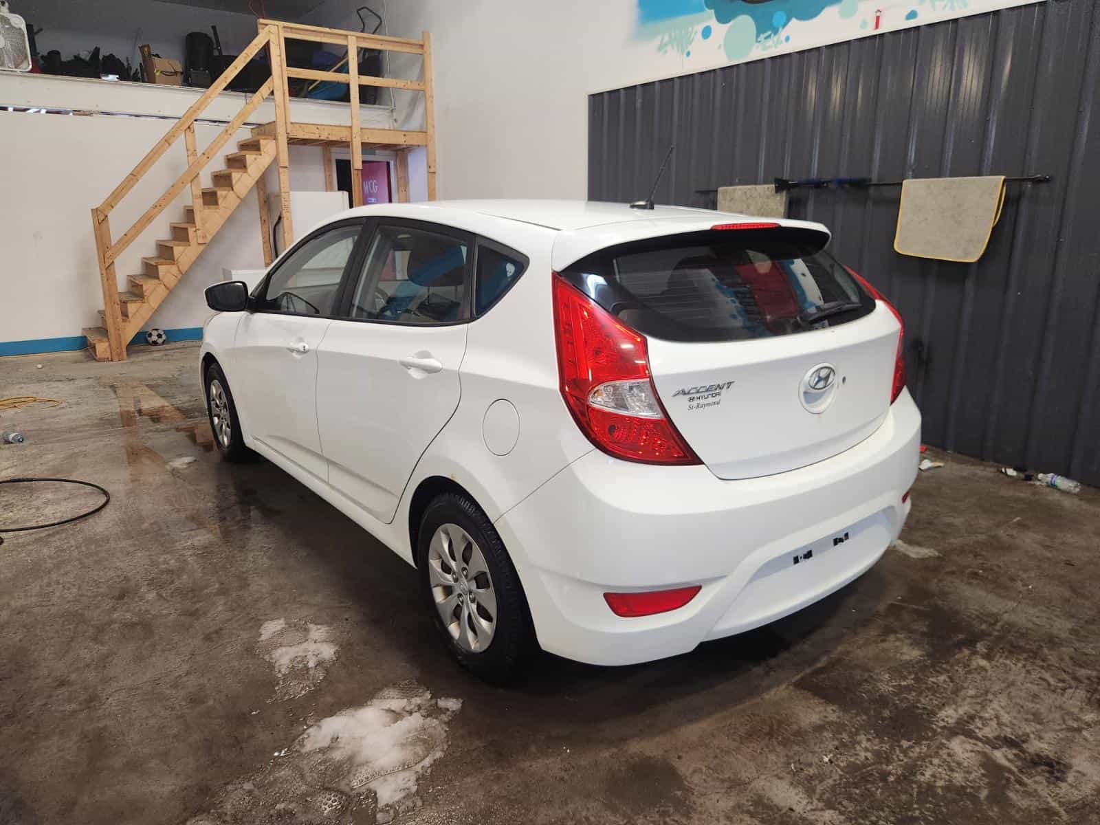 Image 6 Hyundai ACCENT SE GL 2016