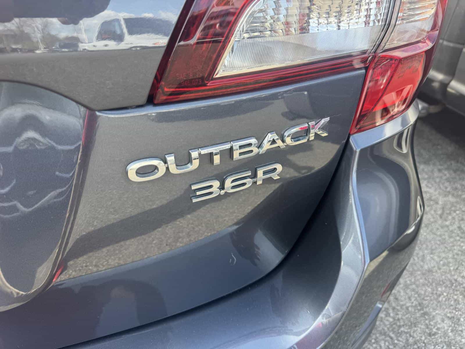 Image 3 Subaru Outback 3.6R Touring 2016