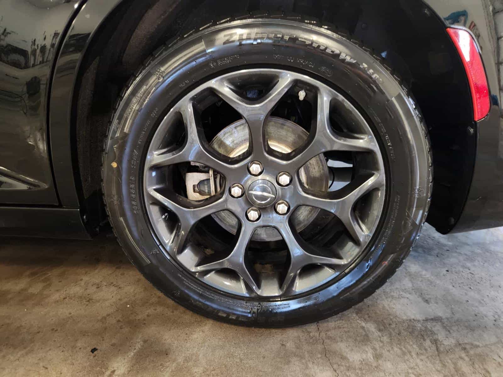 Image 8 Chrysler 300 Touring L 2022