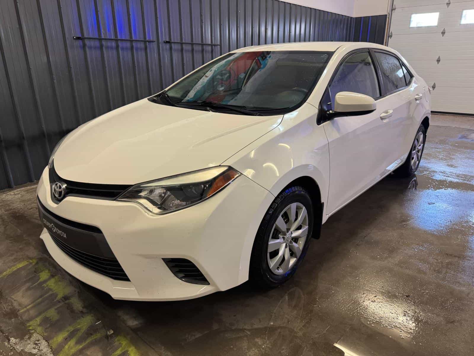 2015 Toyota Corolla LE - Image 1