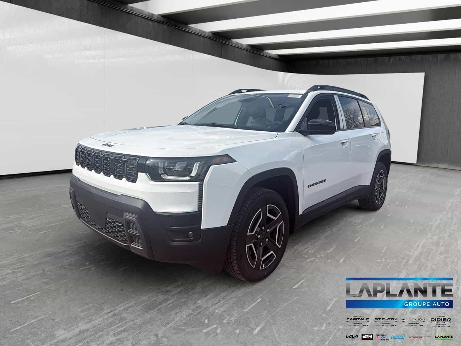 Image 1 Jeep Cherokee Laredo 2026