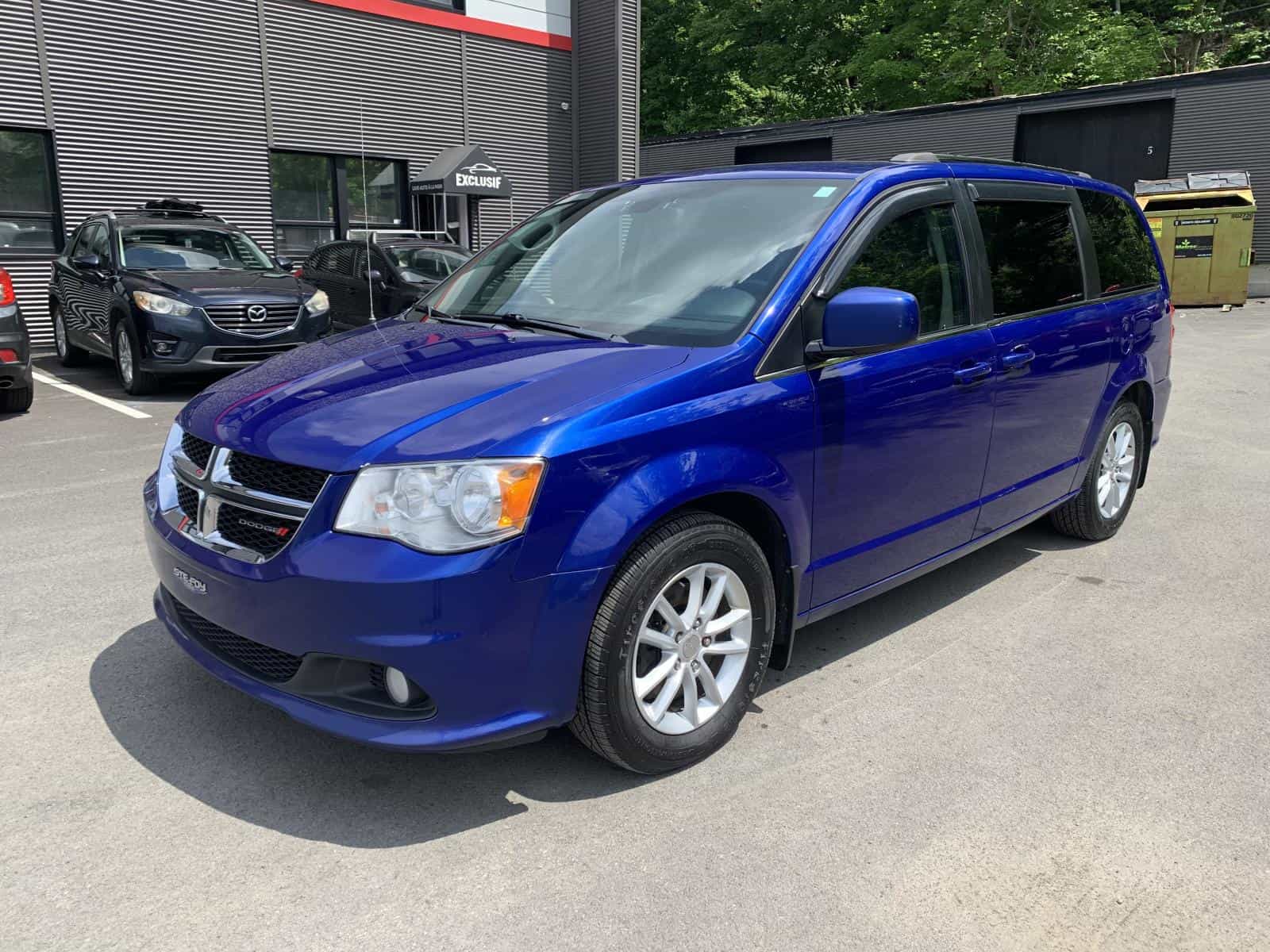 Image 1 Dodge Grand Caravan SXT Premium Plus 2019