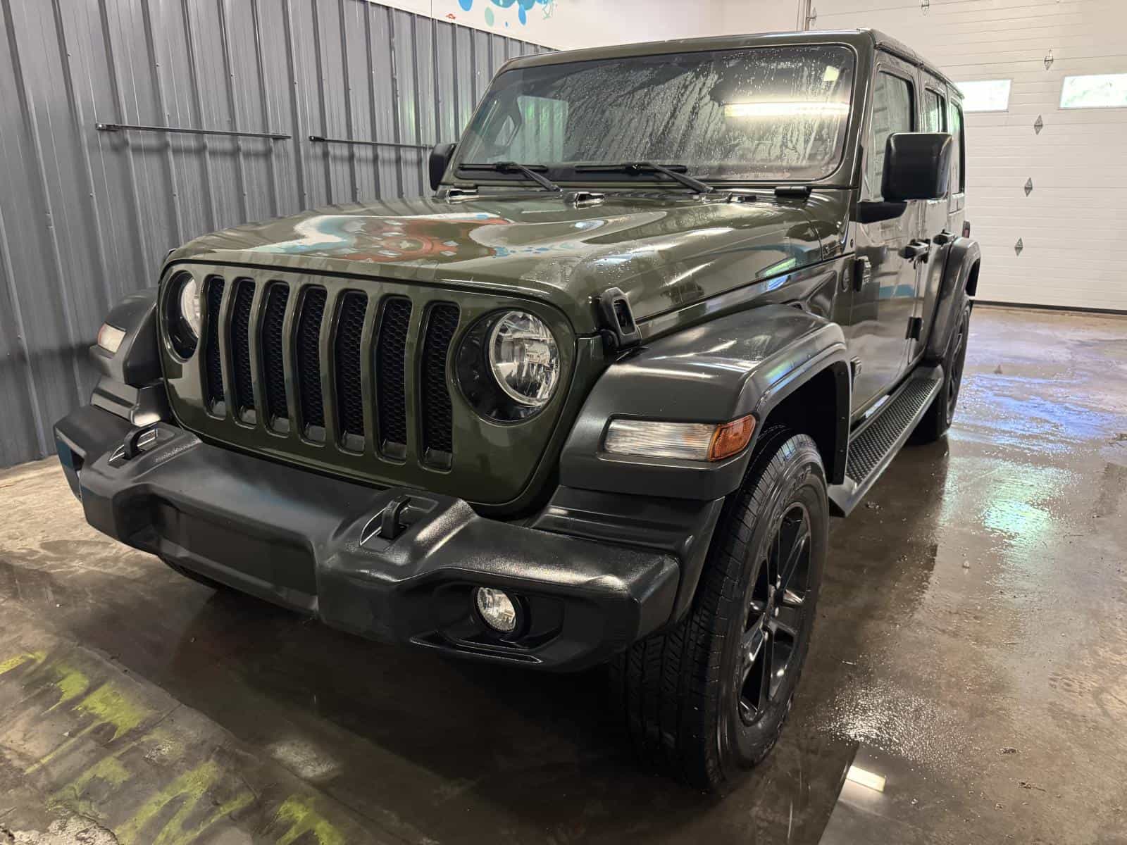 Image 1 Jeep Wrangler Ultd Sport Altitude 2023