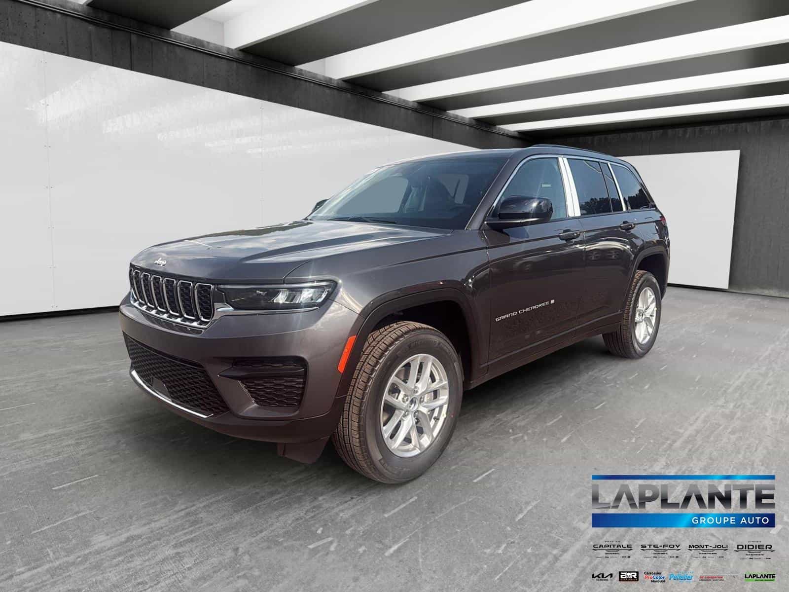 2026 Jeep Grand Cherokee Laredo - Image 1