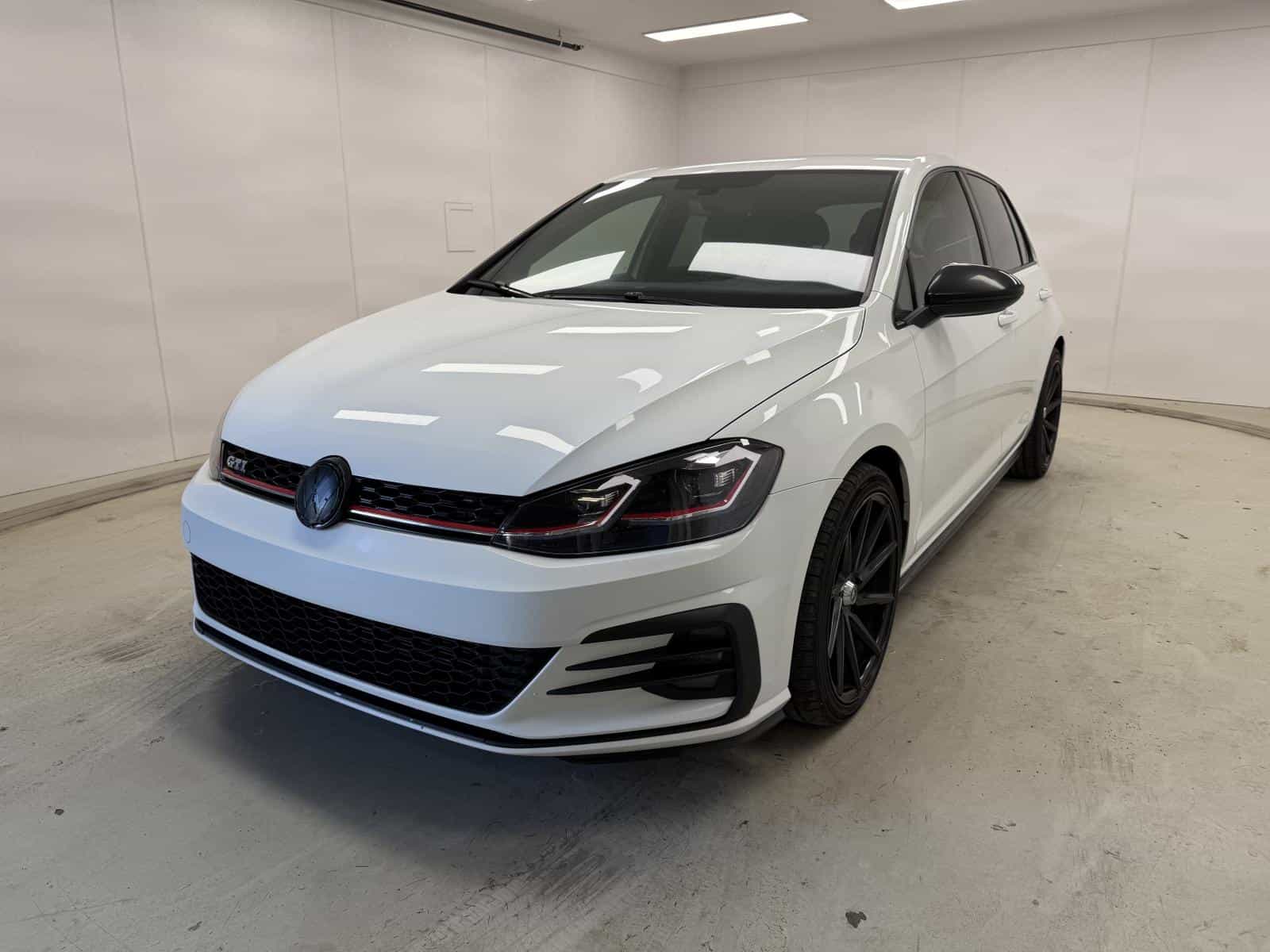 Image 1 Volkswagen GTI Base 2018