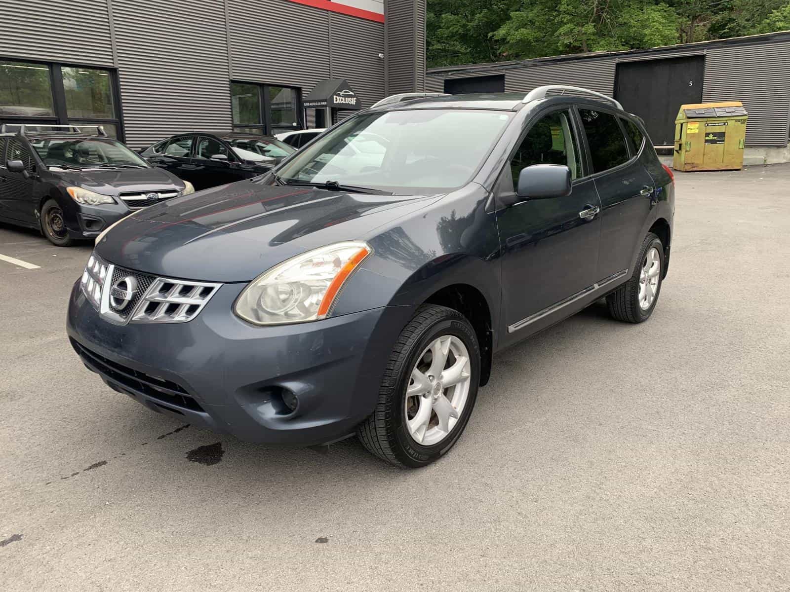 2013 Nissan Rogue SV - Image 1
