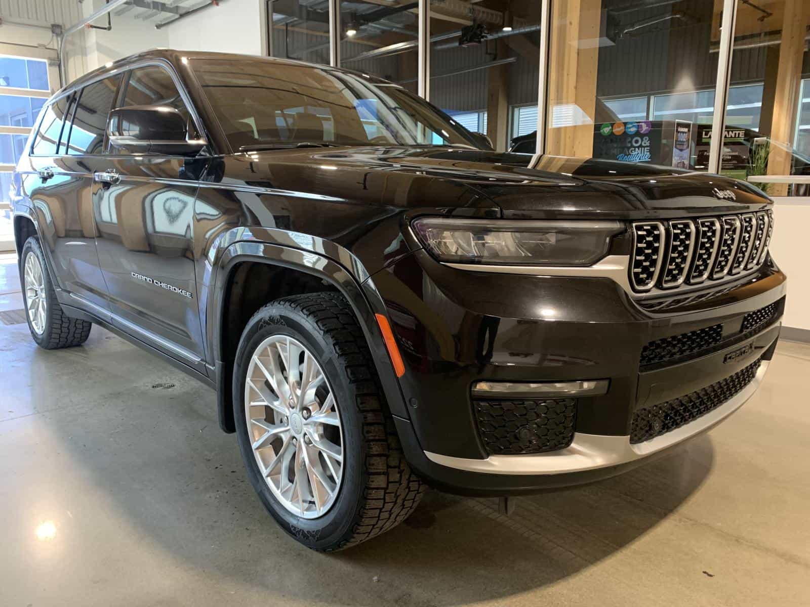 2021 Jeep Grand Cherokee L Summit - Image 7
