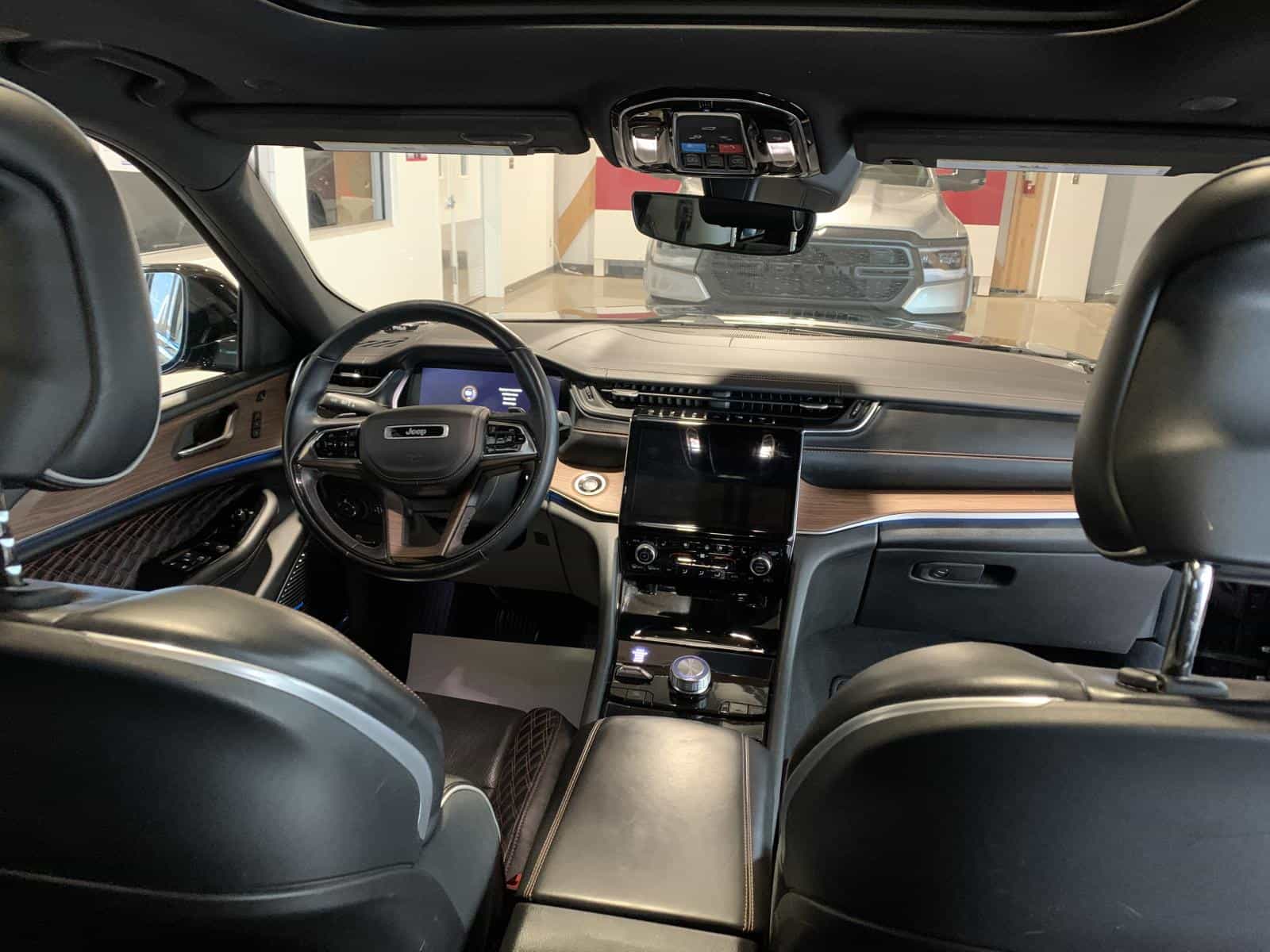 2021 Jeep Grand Cherokee L Summit - Image 8