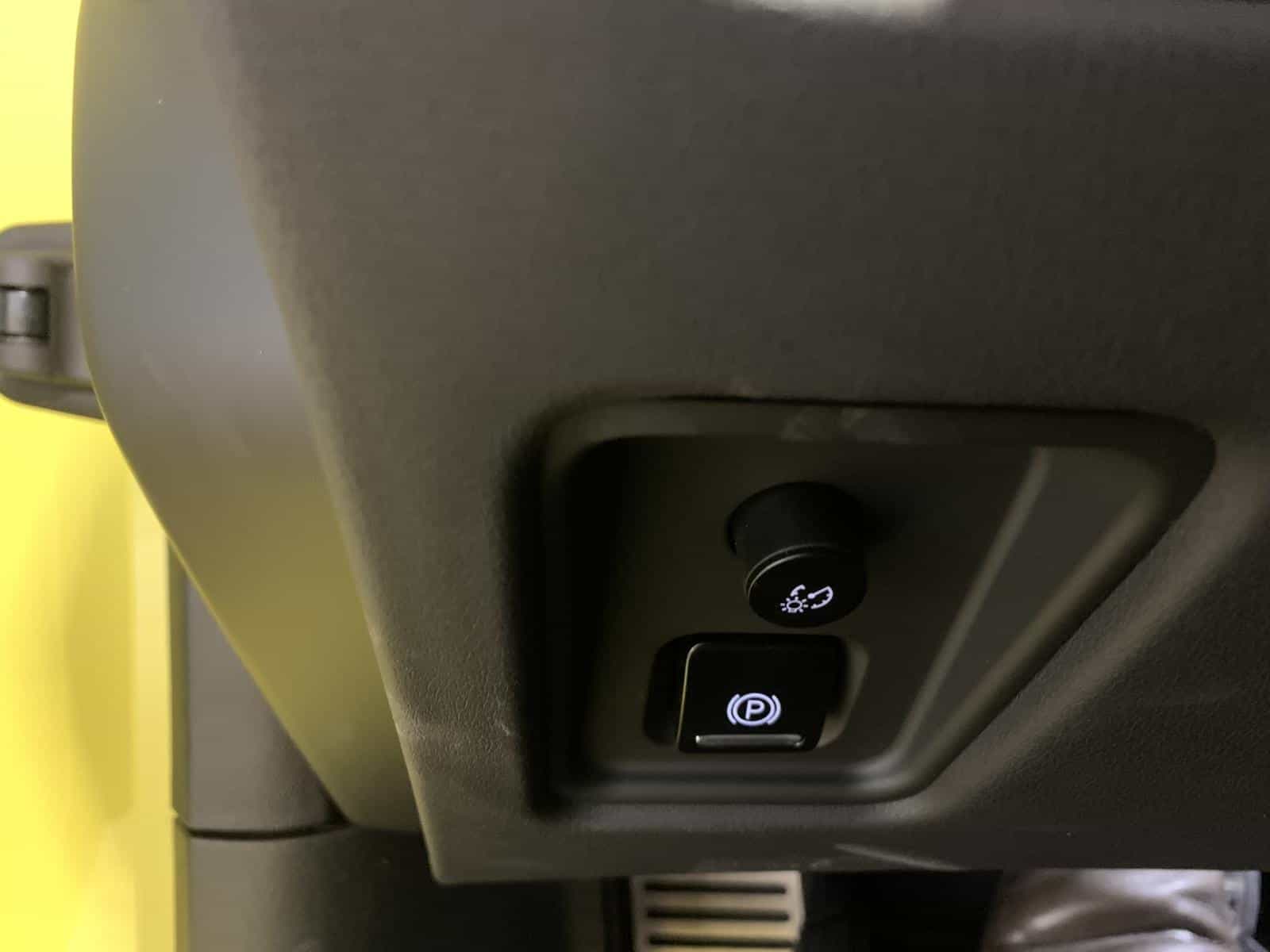 2024 Chevrolet Corvette E-Ray 1LZ - Image 19