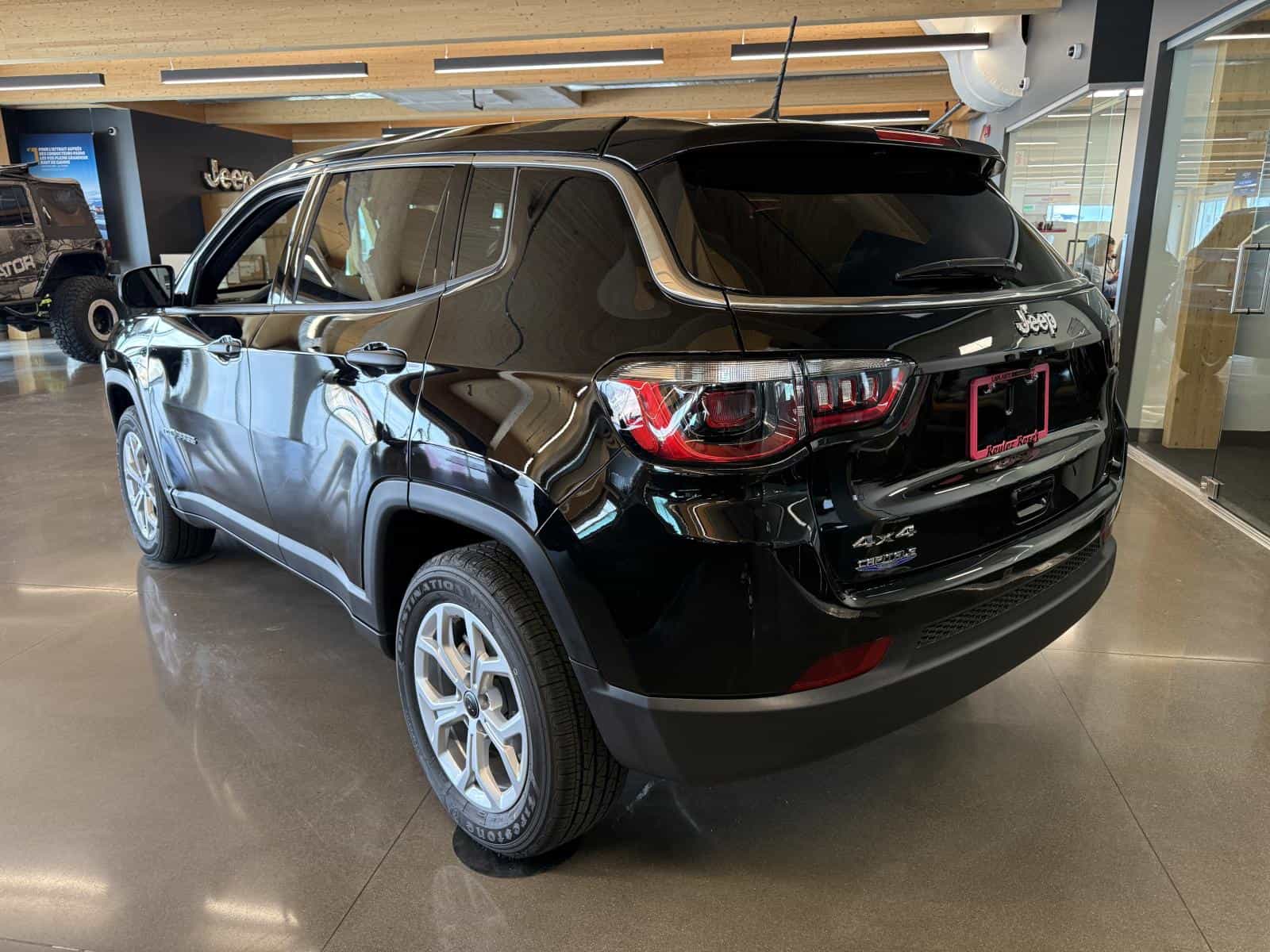 2025 Jeep Compass Sport - Image 4