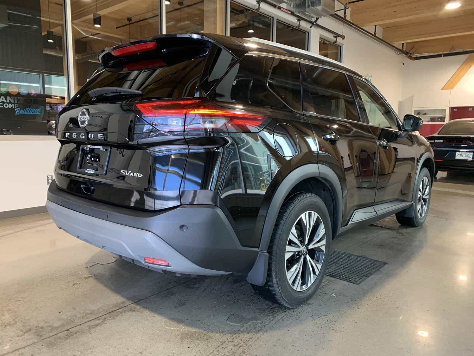 2021 Nissan ROGUE SV SV - Image 3