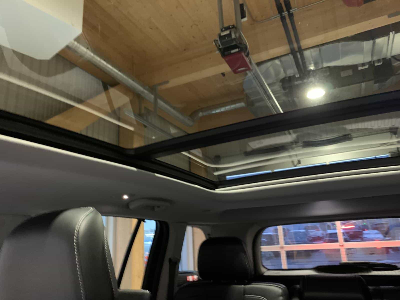 2022 Jeep Grand Cherokee Limited - Image 32