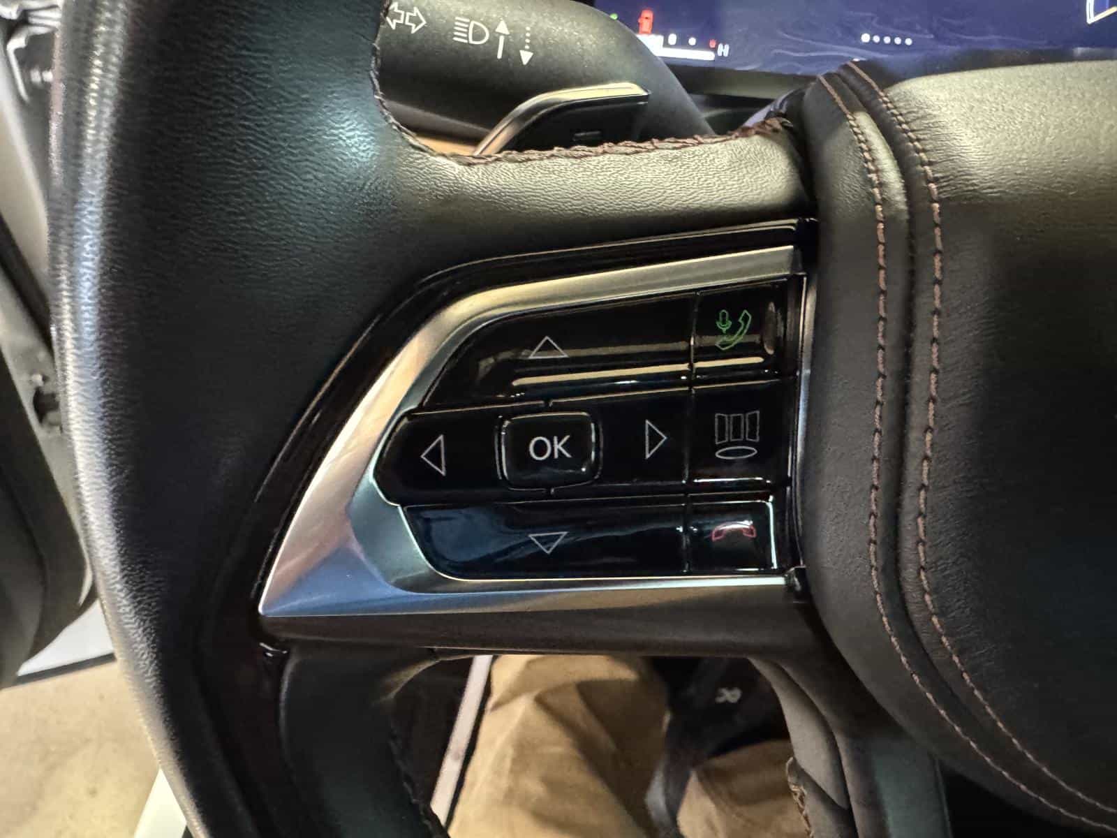 2022 Jeep Grand Cherokee L Summit - Image 21