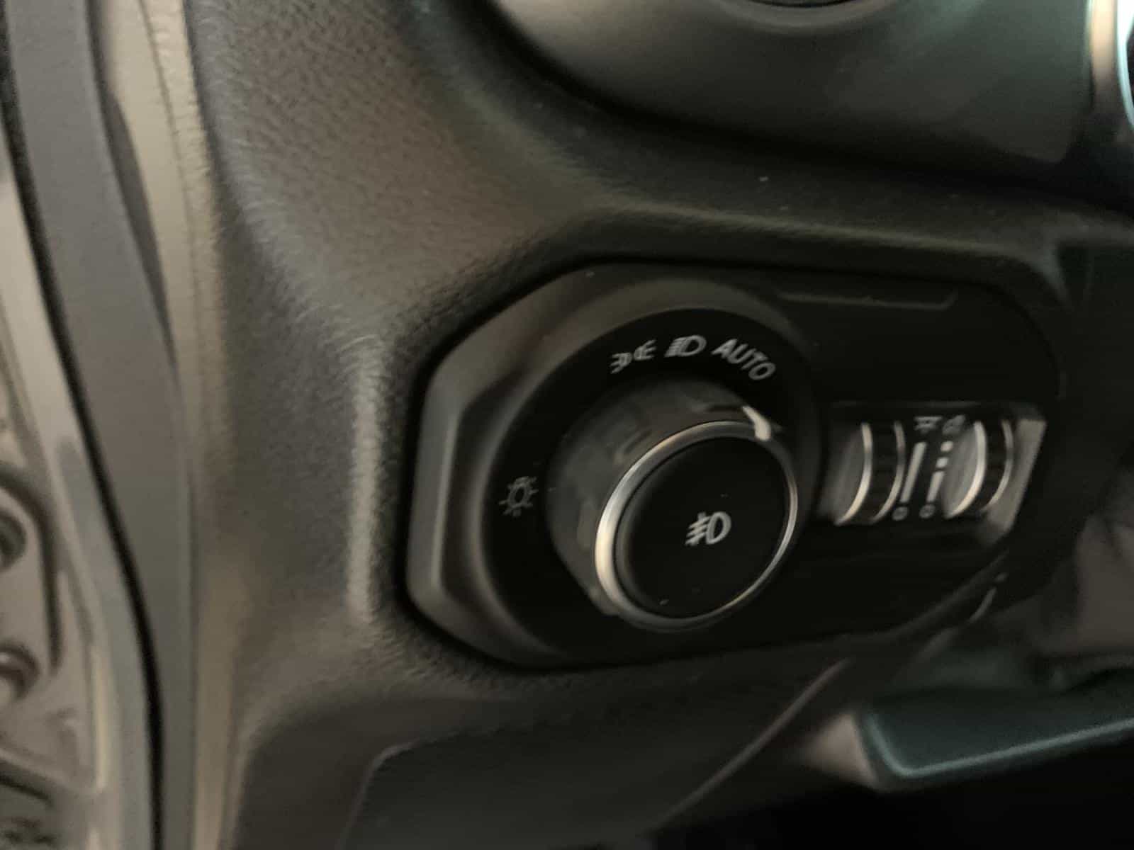 2021 Jeep Wrangler Unlimited Sahara - Image 19