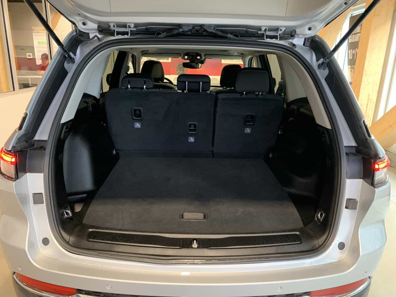 Image 11 Jeep GRAND CHEROKEE LAREDO/ALT Laredo 2023