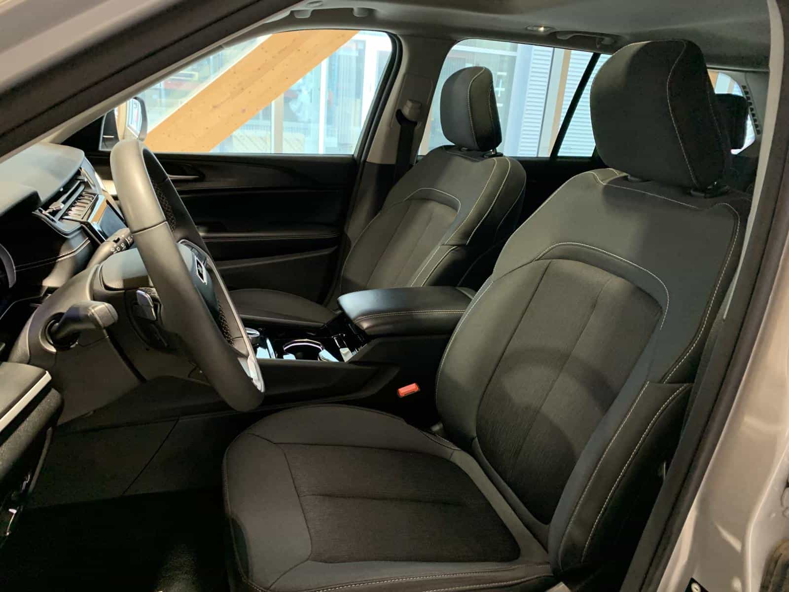 Image 12 Jeep GRAND CHEROKEE LAREDO/ALT Laredo 2023