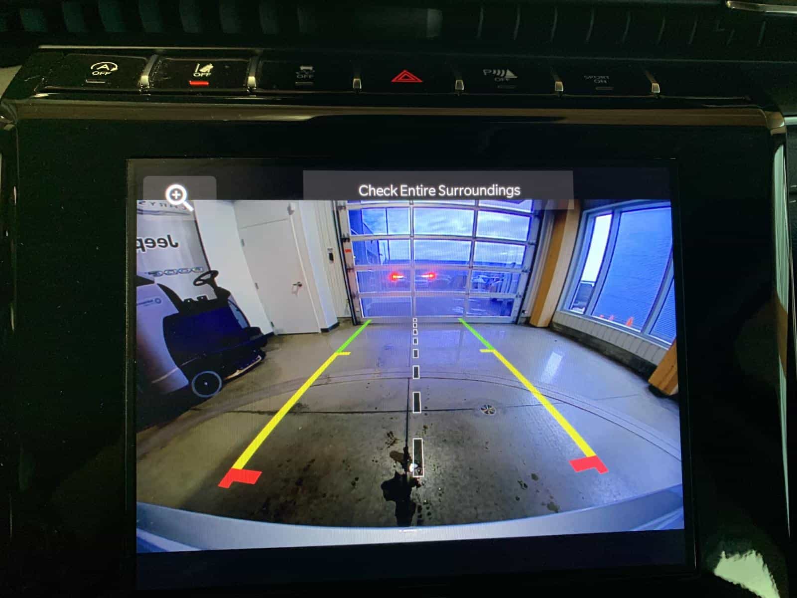 Image 16 Jeep GRAND CHEROKEE LAREDO/ALT Laredo 2023