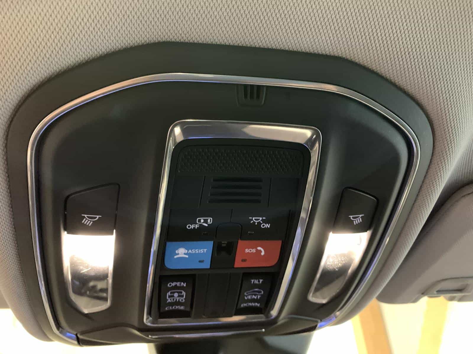 Image 24 Jeep GRAND CHEROKEE LAREDO/ALT Laredo 2023