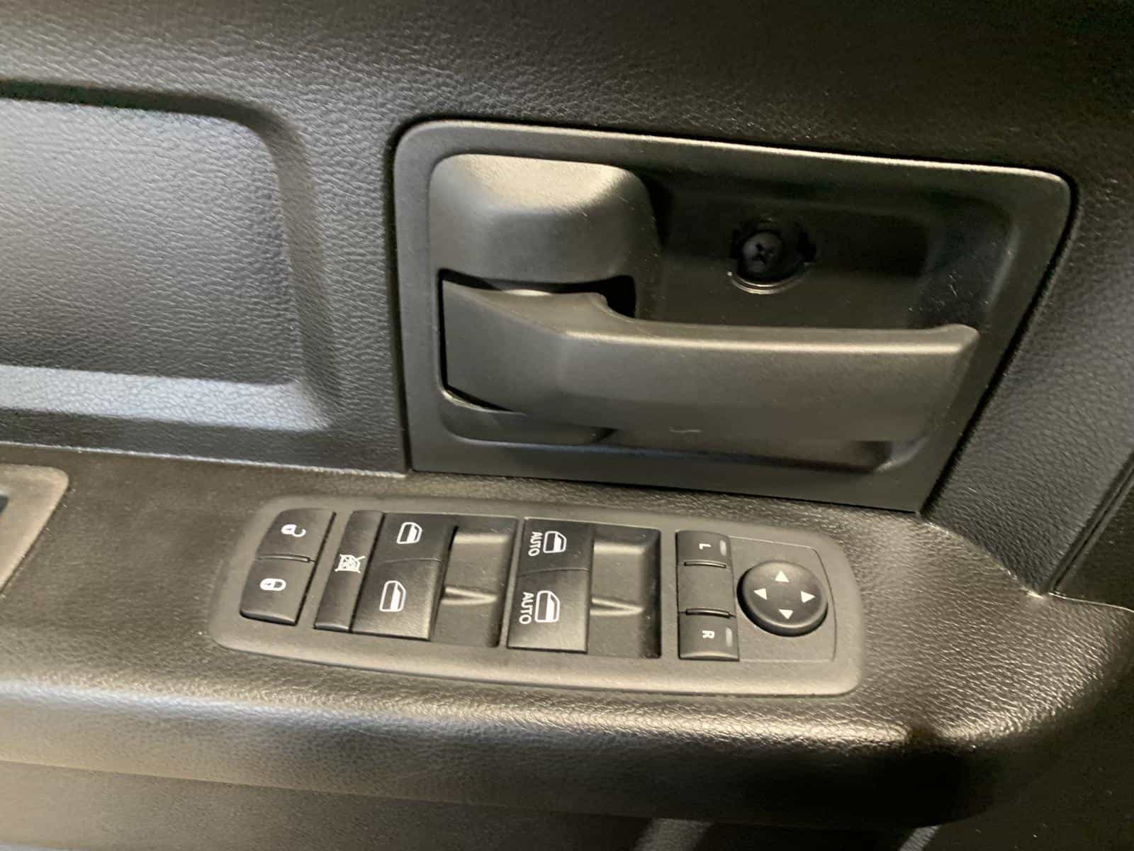 2022 RAM 1500 Classic Tradesman - Image 20