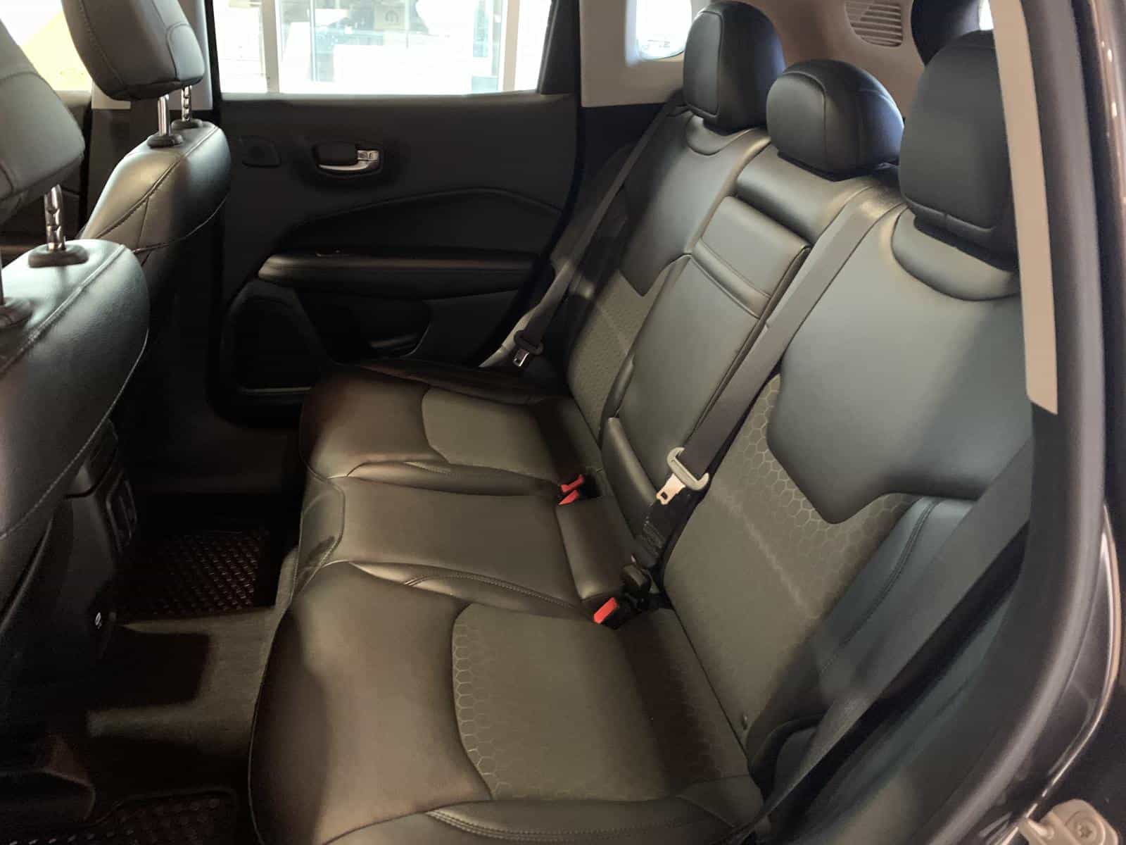 2018 Jeep Compass Latitude North - Image 11